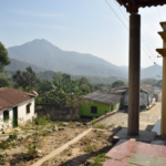 Los Nativos, la Escuela y la Iglesia en la Población Atánquez, Sierra Nevada, Colombia