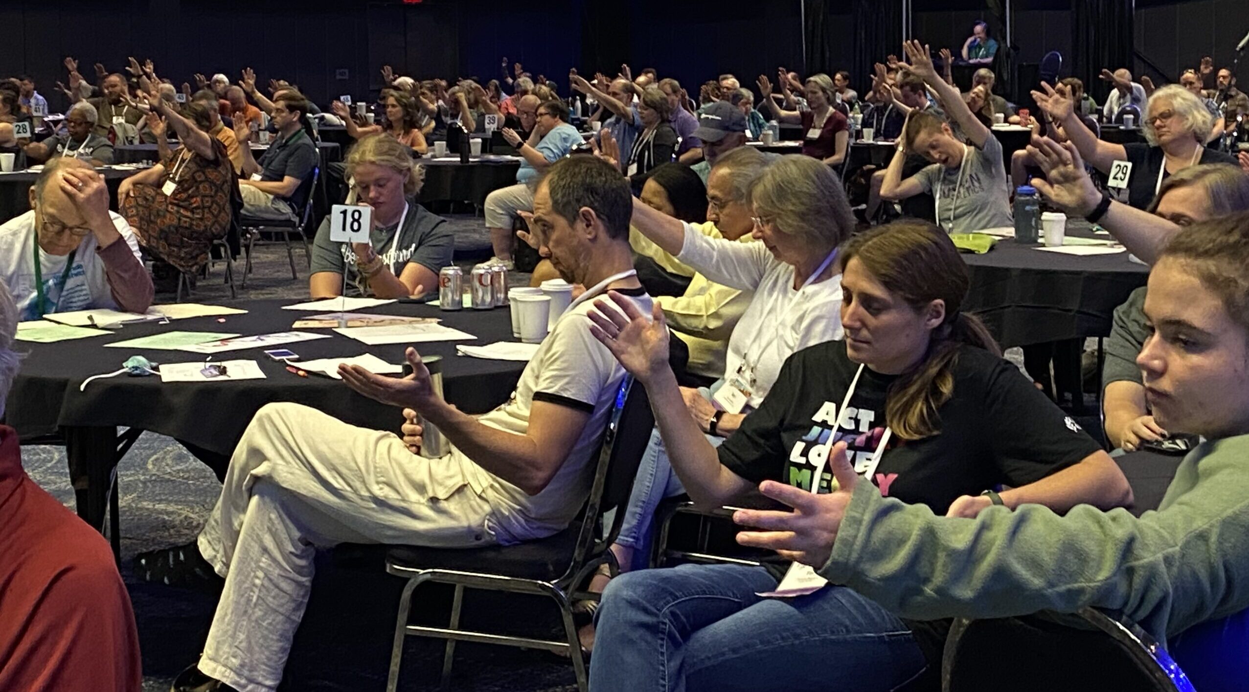 Delegate Assembly 2023 praying.